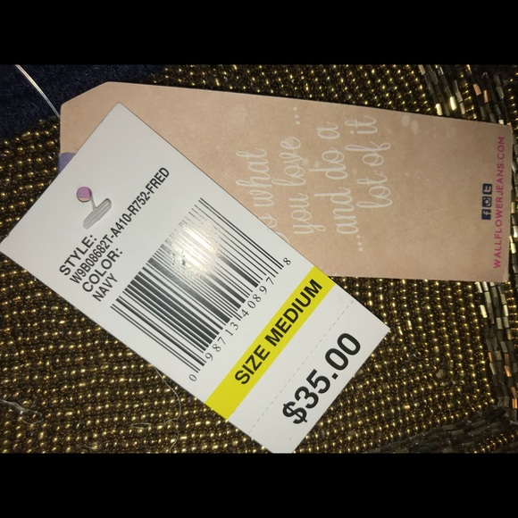 NWT Wallflower Navy blue size medium peasant shirt - Picture 7 of 7